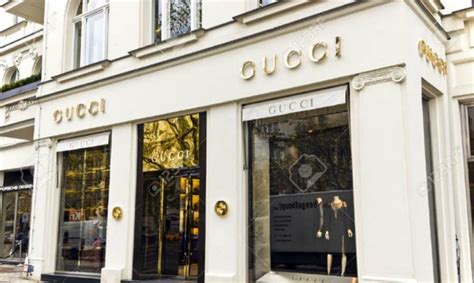 gucci lavora con noi 2016|gucci outlet job.